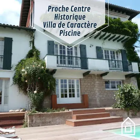 Ainherak Hypercentre Piscine Villa