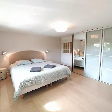 Вилла Ainherak Hypercentre Piscine *