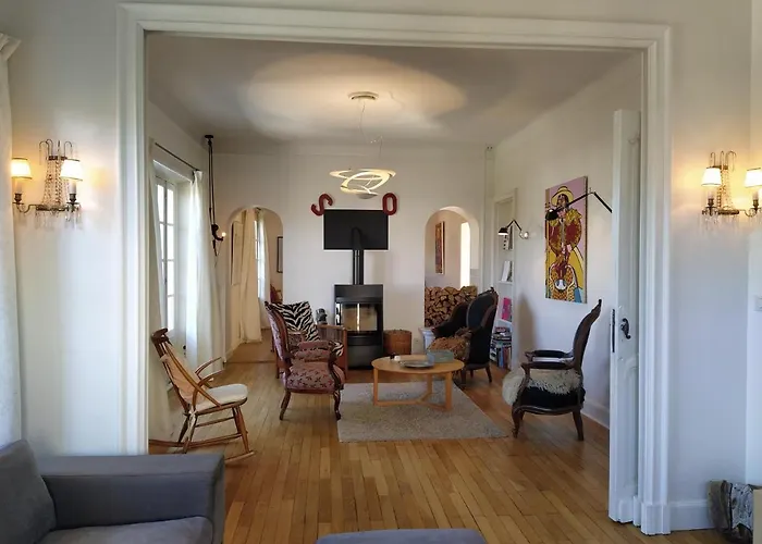 Ainherak Hypercentre Piscine Вилла Бейонн